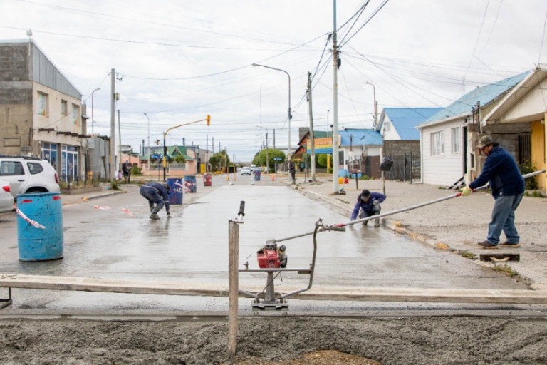 R O Grande Pavimento Y Bacheo En Toda La Ciudad